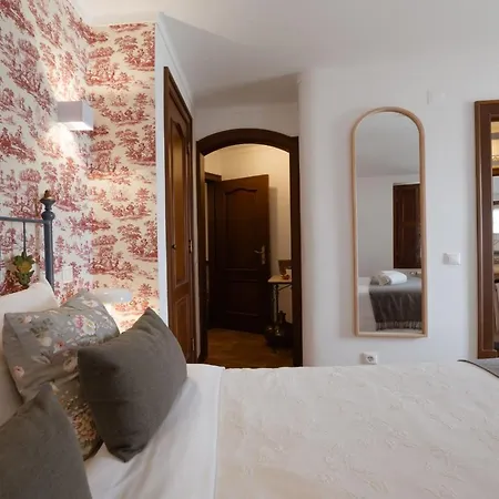 Casa De S. Thiago De 3* Óbidos