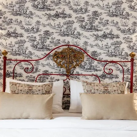 Casa De S. Thiago De Óbidos