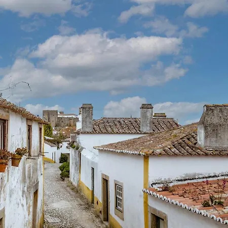 Casa De S. Thiago De Обидуш