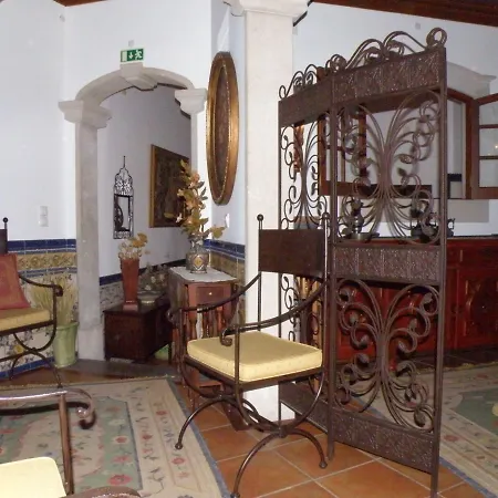 Casa De S. Thiago De Gæstehus Óbidos