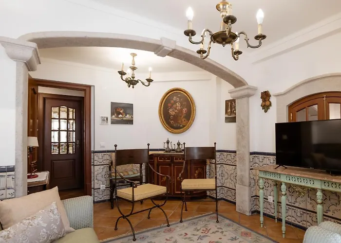 Casa De S. Thiago De Обидуш